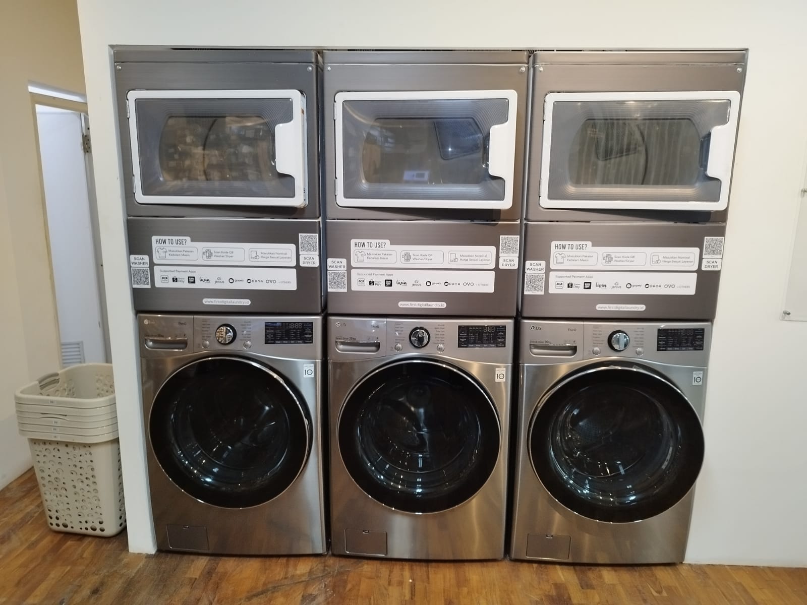 Dokumentasi instalasi mesin laundry self-service